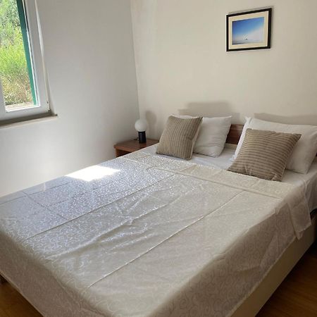 Apartmani Adriatica Supetar Exterior foto